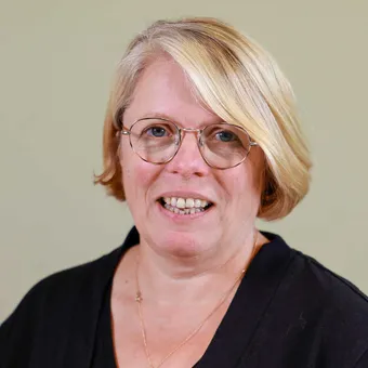 Yvonne Murris
